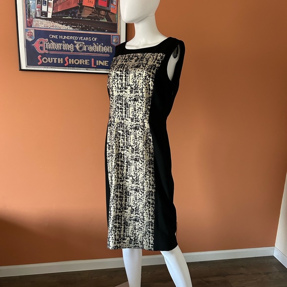 CLASSIQUES ENTIER black and gold sleeveless cocktail dress - Picture 4 of 9